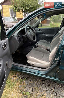 Седан Daewoo Lanos 1998 в 