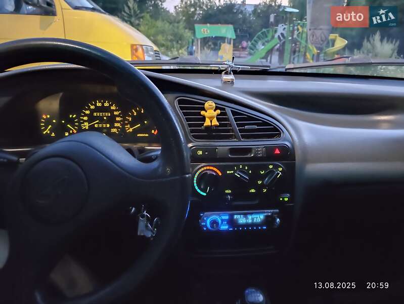 Седан Daewoo Lanos 2008 в Чернівцях