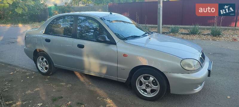 Седан Daewoo Lanos 2003 в 