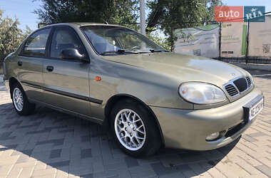 Седан Daewoo Lanos 2004 в Днепре