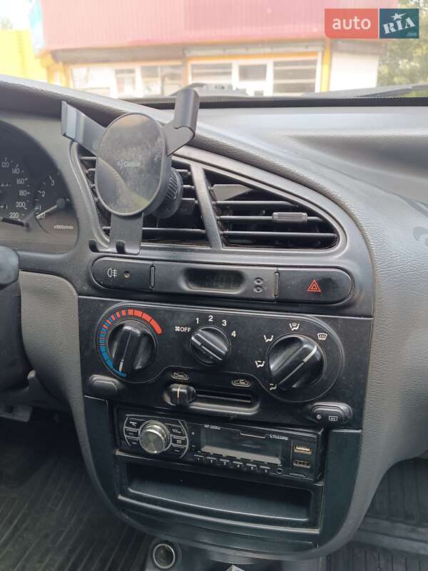 Седан Daewoo Lanos 2007 в Чернигове