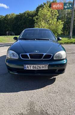 Седан Daewoo Lanos 1998 в Ивано-Франковске