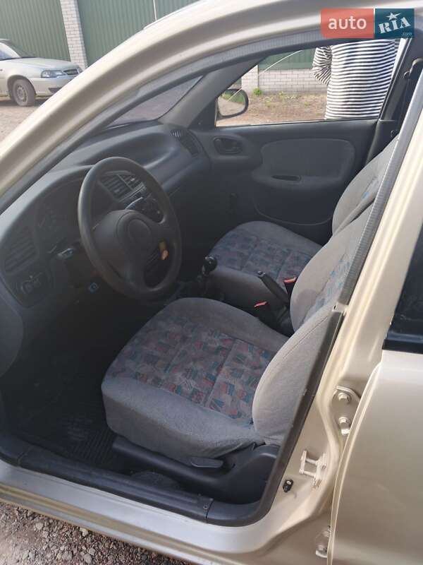 Седан Daewoo Lanos 2007 в Носовке