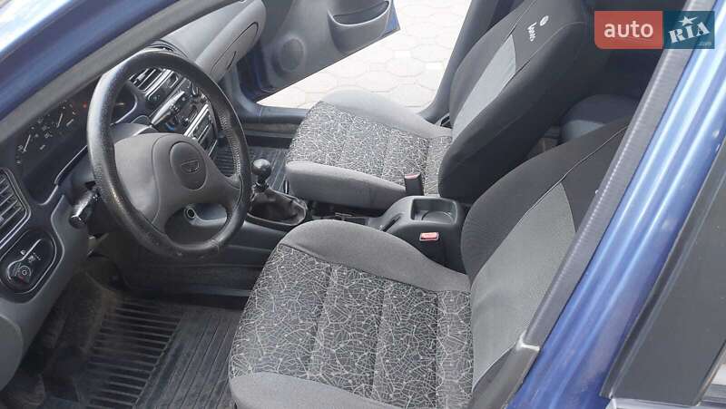 Седан Daewoo Lanos 2008 в Ирпене