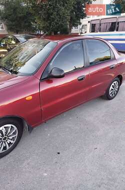 Седан Daewoo Lanos 2002 в 