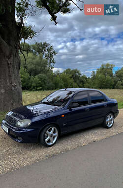 Седан Daewoo Lanos 2004 в Коломые