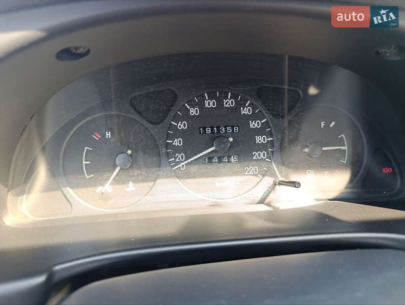 Седан Daewoo Lanos 2008 в Днепре