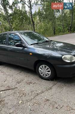 Седан Daewoo Lanos 1998 в 
