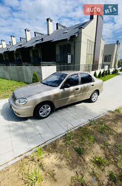Седан Daewoo Lanos 2004 в 