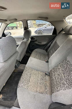 Седан Daewoo Lanos 2005 в 