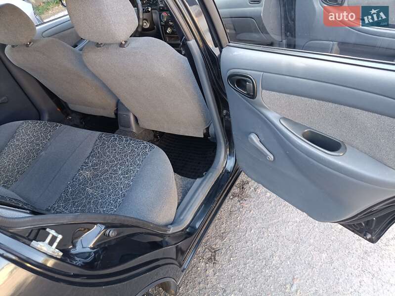 Седан Daewoo Lanos 2011 в Каменском