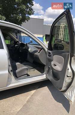 Седан Daewoo Lanos 2005 в 