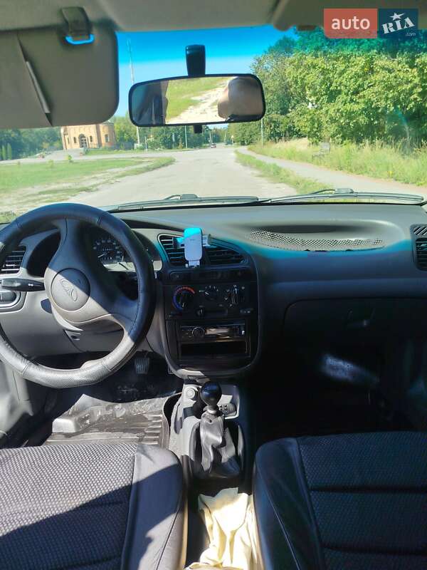 Седан Daewoo Lanos 2008 в Шостке