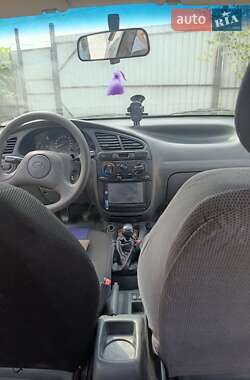 Хэтчбек Daewoo Lanos 2002 в 
