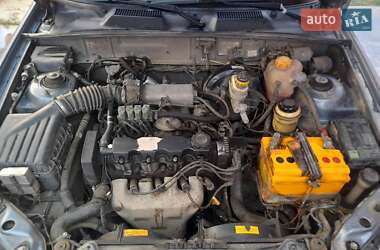 Седан Daewoo Lanos 2010 в Чопі