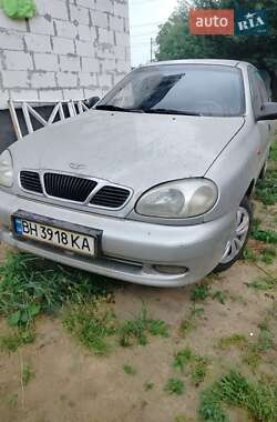 Седан Daewoo Lanos 2002 в Киеве