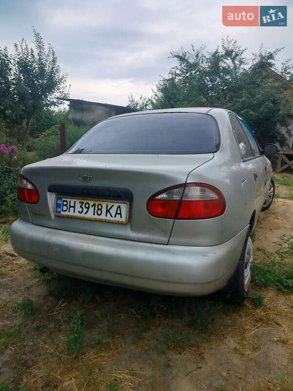 Седан Daewoo Lanos 2002 в Киеве фото 2 Седан Daewoo Lanos 2002 в Киеве