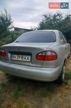 Седан Daewoo Lanos 2002 в 