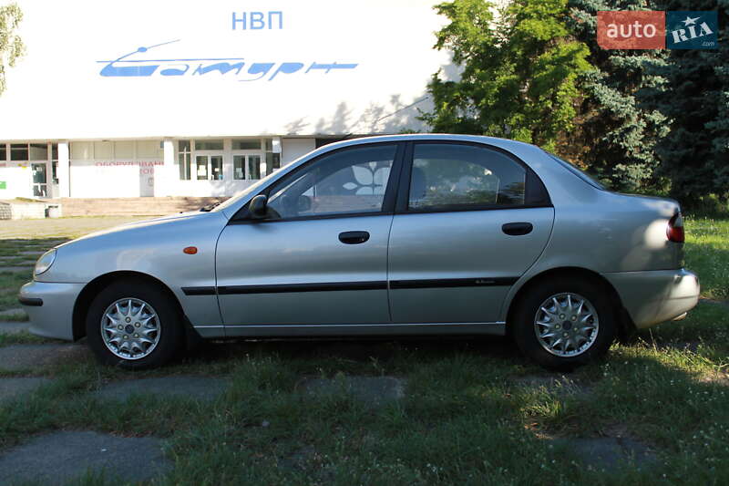 Седан Daewoo Lanos 2004 в Києві
