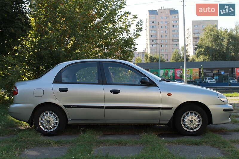 Седан Daewoo Lanos 2004 в Києві