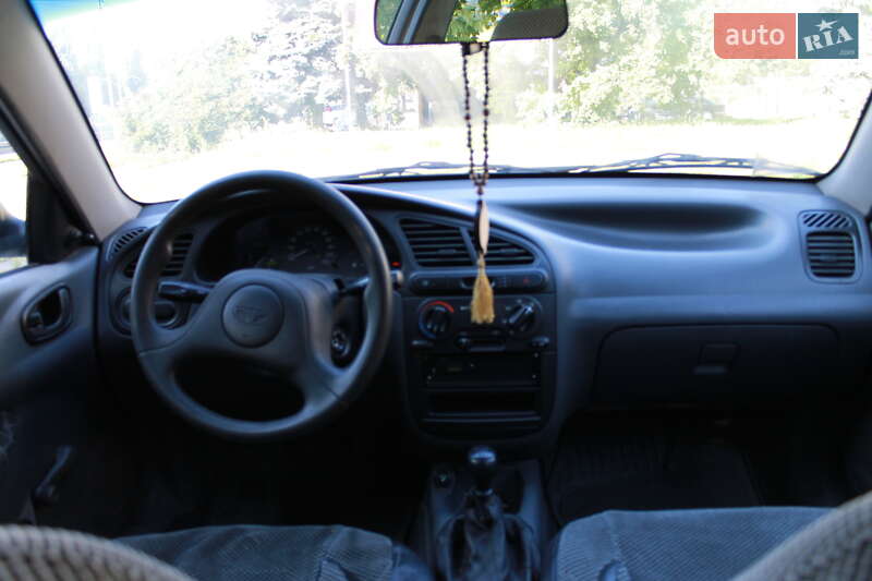 Седан Daewoo Lanos 2004 в Києві