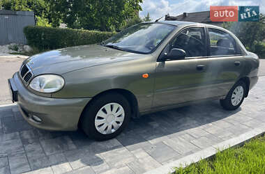 Седан Daewoo Lanos 2005 в Яворові