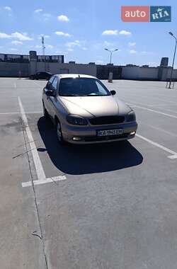 Седан Daewoo Lanos 2008 в Киеве