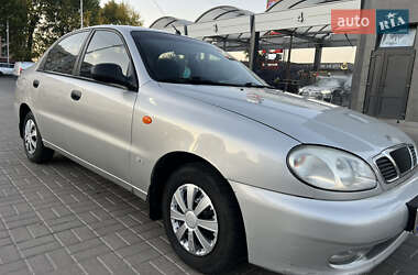 Седан Daewoo Lanos 2003 в 