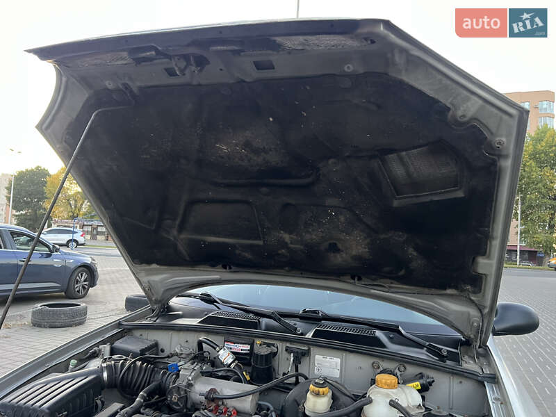Седан Daewoo Lanos 2003 в Києві
