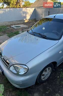 Седан Daewoo Lanos 2011 в 