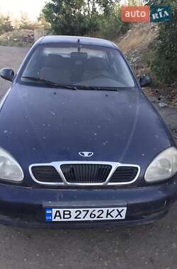 Седан Daewoo Lanos 2002 в Миколаєві