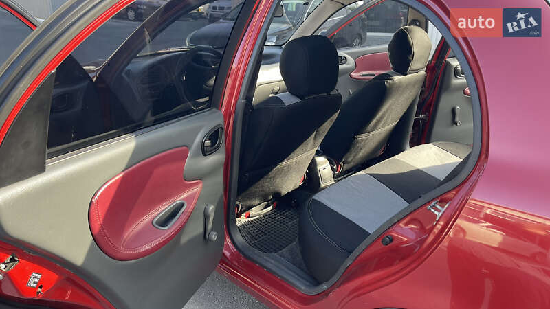 Седан Daewoo Lanos 2008 в Черновцах