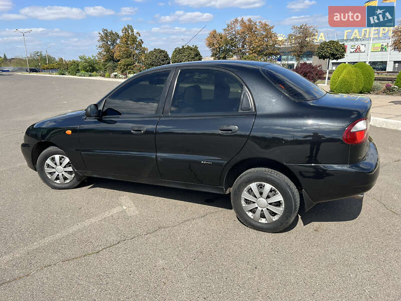 Седан Daewoo Lanos 2009 в Кривом Роге