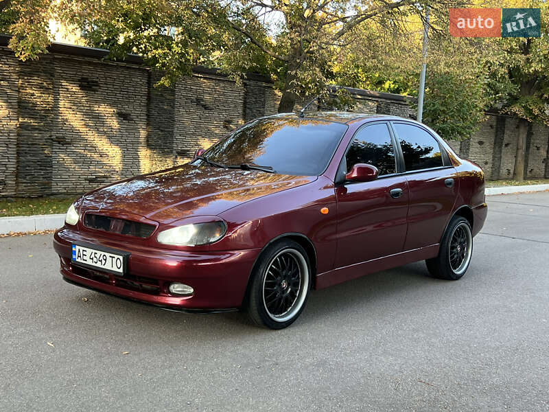 Седан Daewoo Lanos 2012 в Днепре