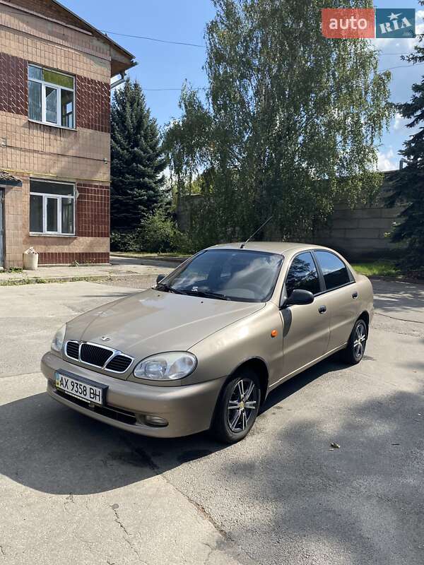 Седан Daewoo Lanos 2008 в Харкові