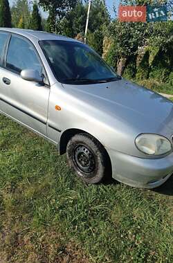 Седан Daewoo Lanos 1998 в 