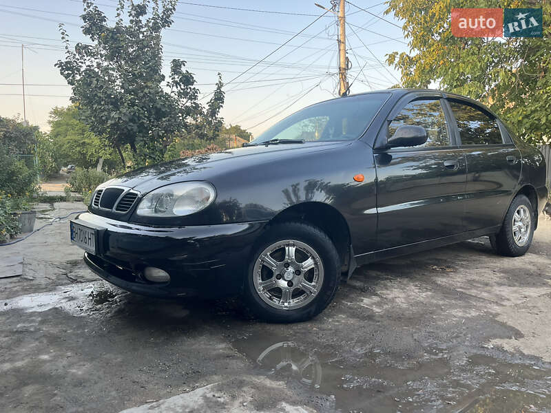 Седан Daewoo Lanos 2006 в Измаиле