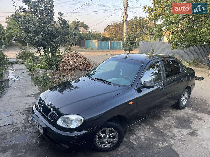 Седан Daewoo Lanos 2006 в Измаиле