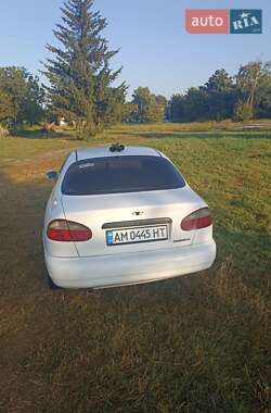 Седан Daewoo Lanos 1999 в 