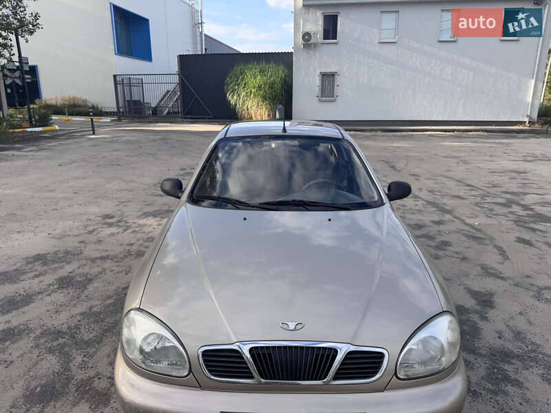 Седан Daewoo Lanos 2008 в Киеве