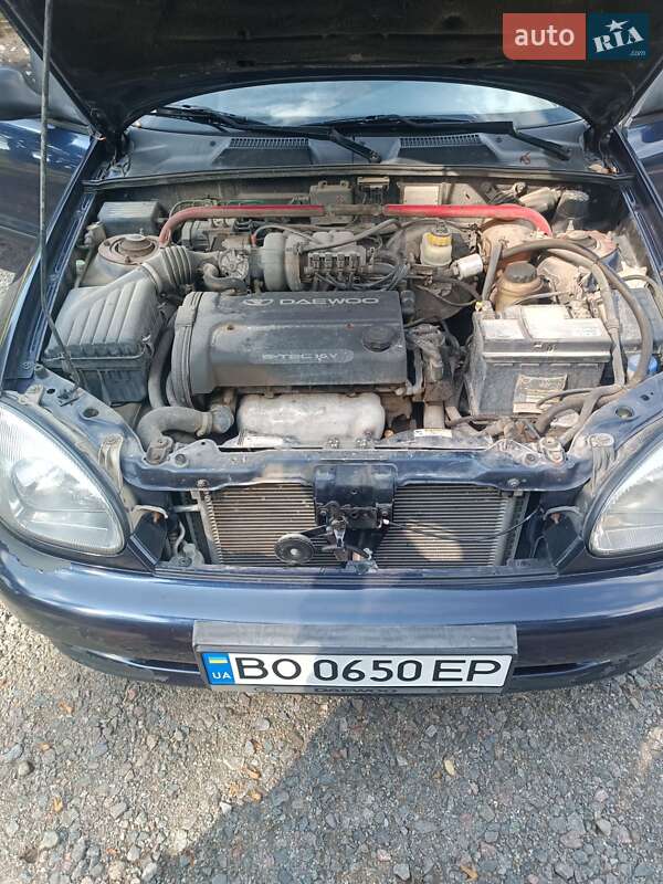 Седан Daewoo Lanos 2002 в Бережанах