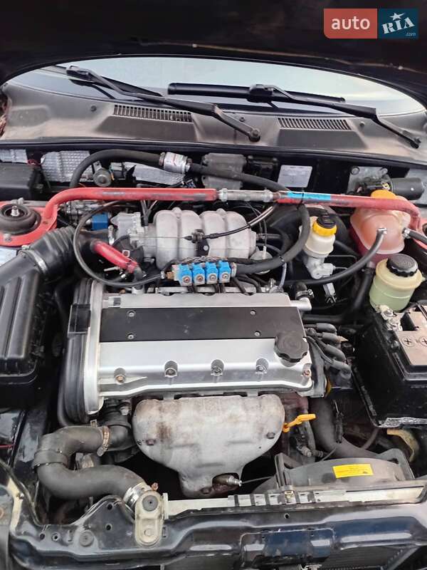 Седан Daewoo Lanos 2010 в Кривом Роге