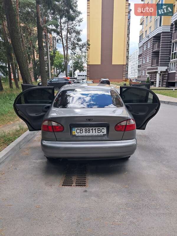 Седан Daewoo Lanos 2008 в Чернігові