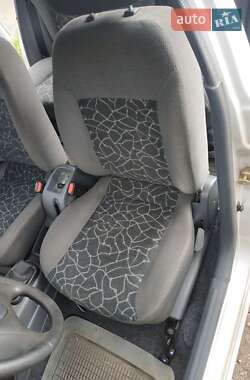 Седан Daewoo Lanos 2003 в 