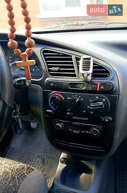 Седан Daewoo Lanos 2006 в 