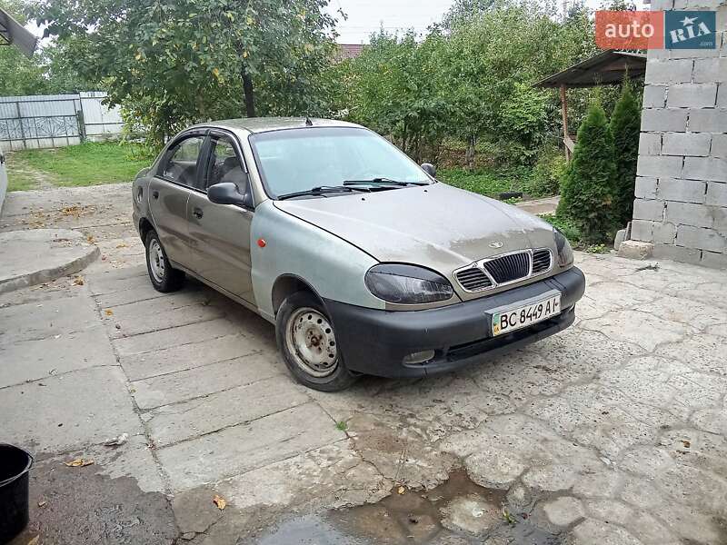Седан Daewoo Lanos 2005 в Львові