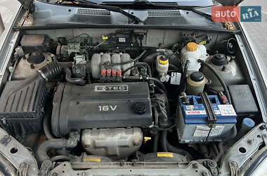 Седан Daewoo Lanos 2005 в 