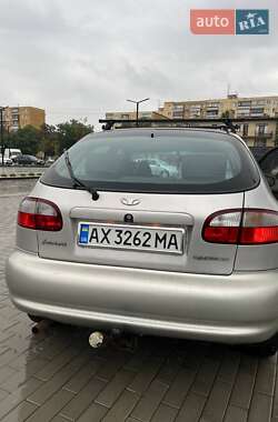 Хетчбек Daewoo Lanos 2004 в Ужгороді