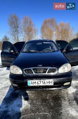 Седан Daewoo Lanos 2006 в Малині