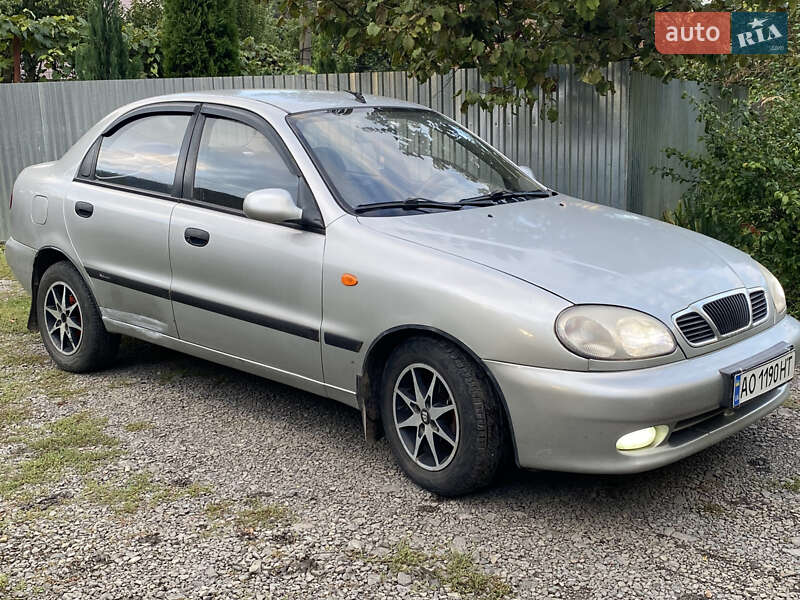 Седан Daewoo Lanos 2008 в Ужгороде